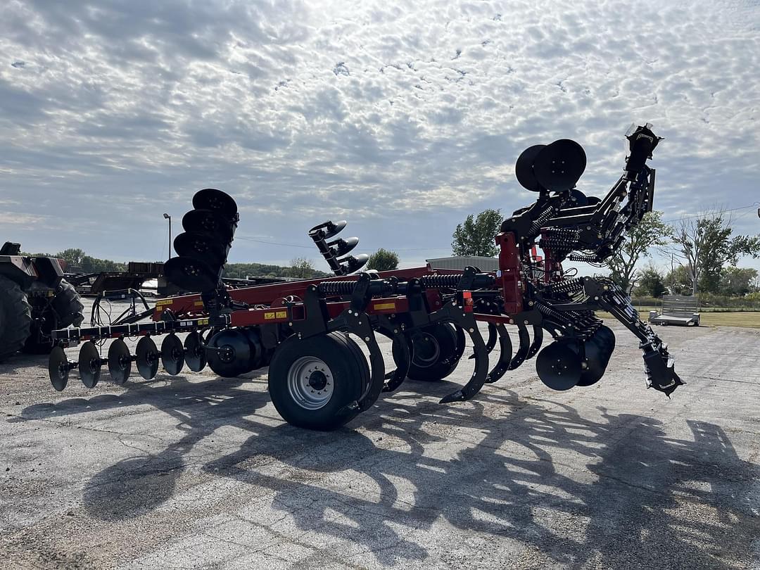 Image of Case IH Ecolo-Tiger 875 Primary image