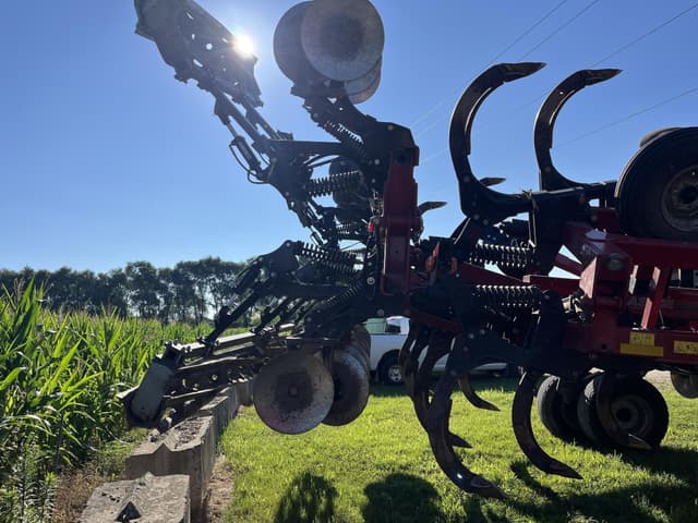Image of Case IH Ecolo-Tiger 875 equipment image 3
