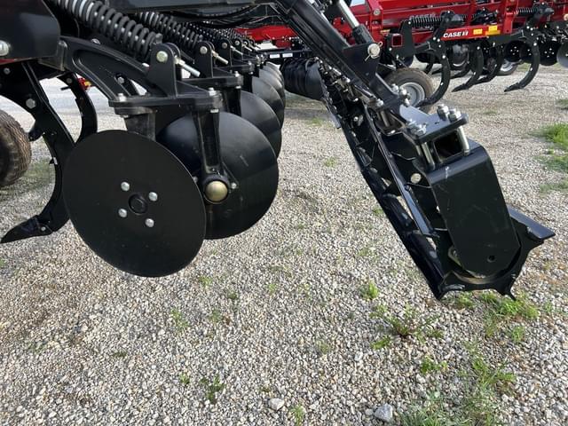 Image of Case IH Ecolo-Tiger 875 equipment image 4