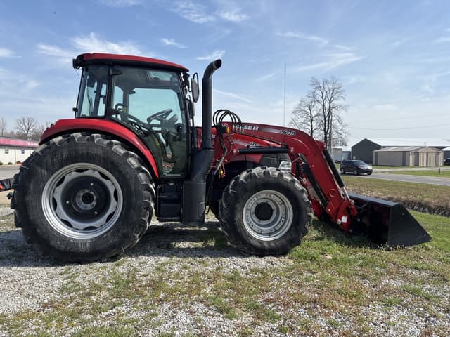 Image of Case IH Farmall 100C equipment image 1