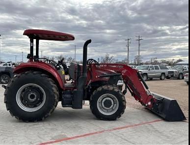 Image of Case IH Farmall 110C equipment image 1