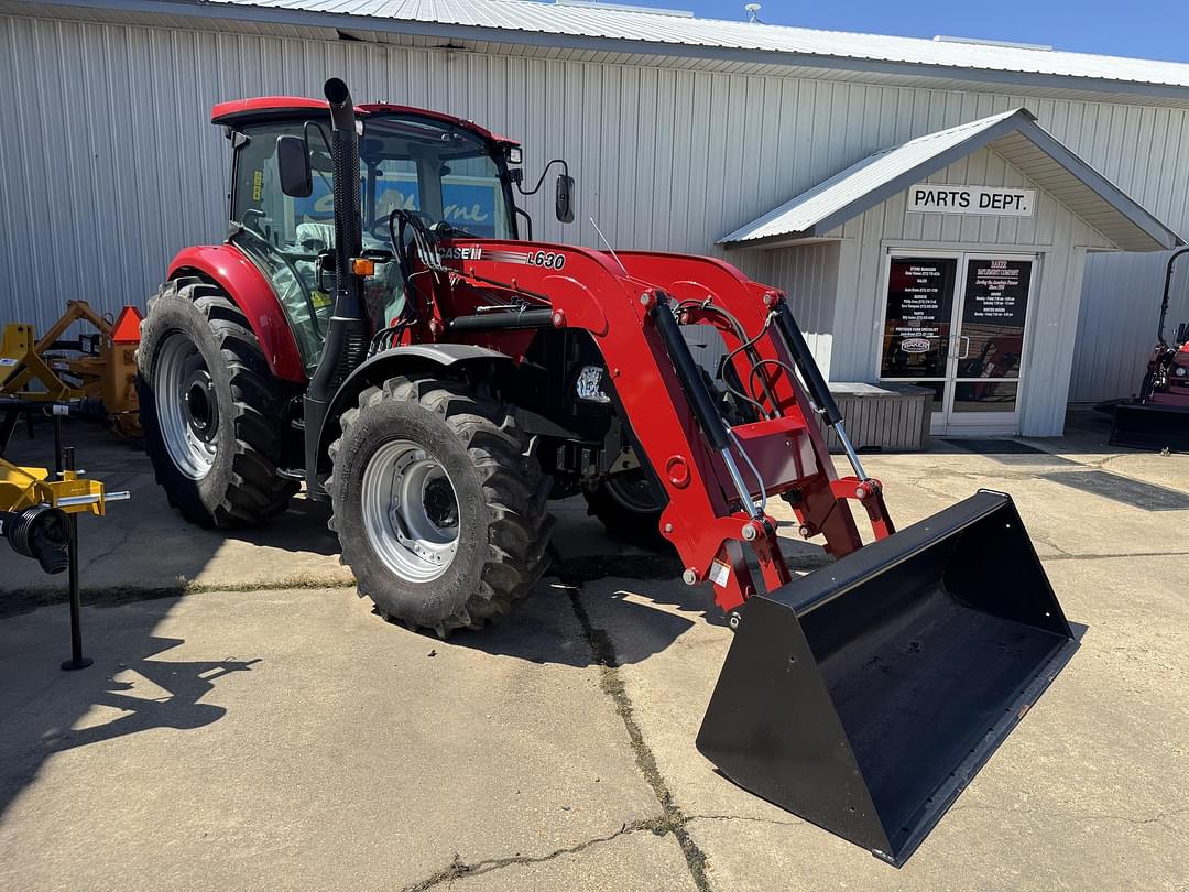 Image of Case IH Farmall 110C Primary image