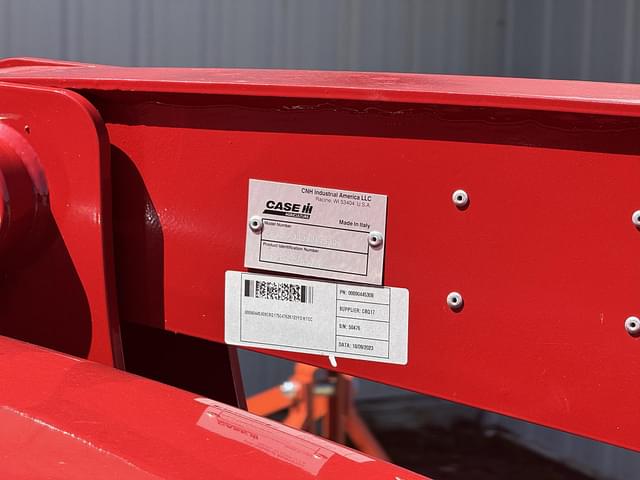 Image of Case IH Farmall 110C equipment image 4