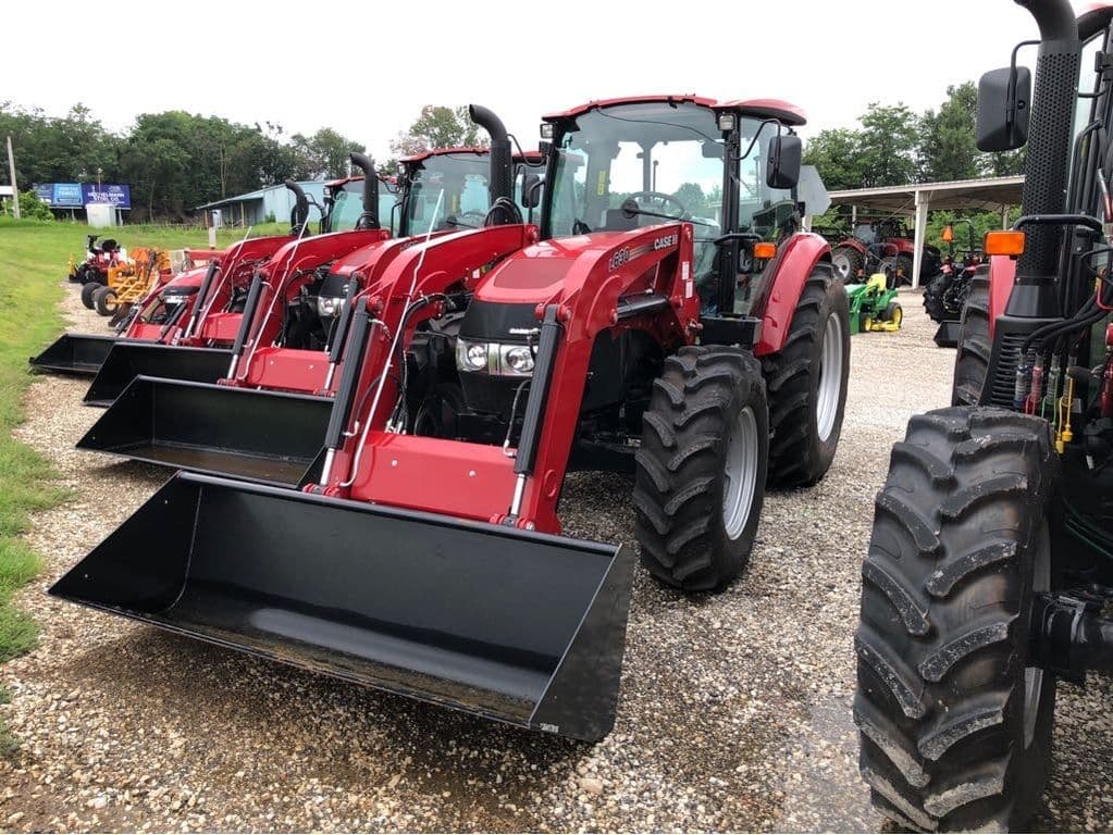 Image of Case IH Farmall 110C Primary image