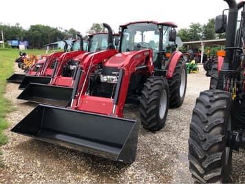 Main image Case IH Farmall 110C