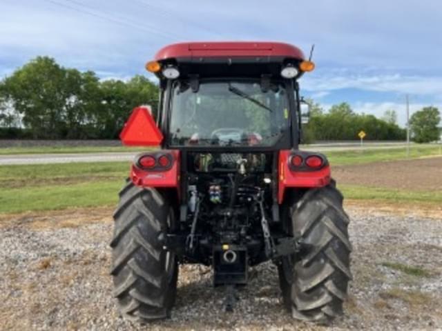 Image of Case IH Farmall 115A equipment image 3