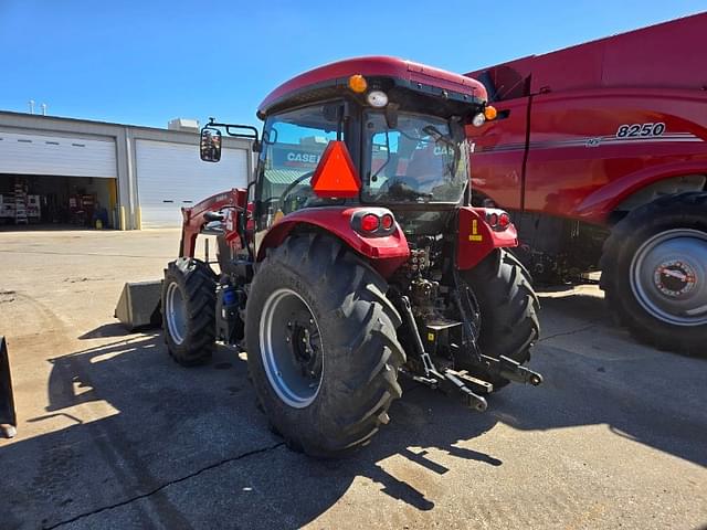 Image of Case IH Farmall 115A equipment image 2