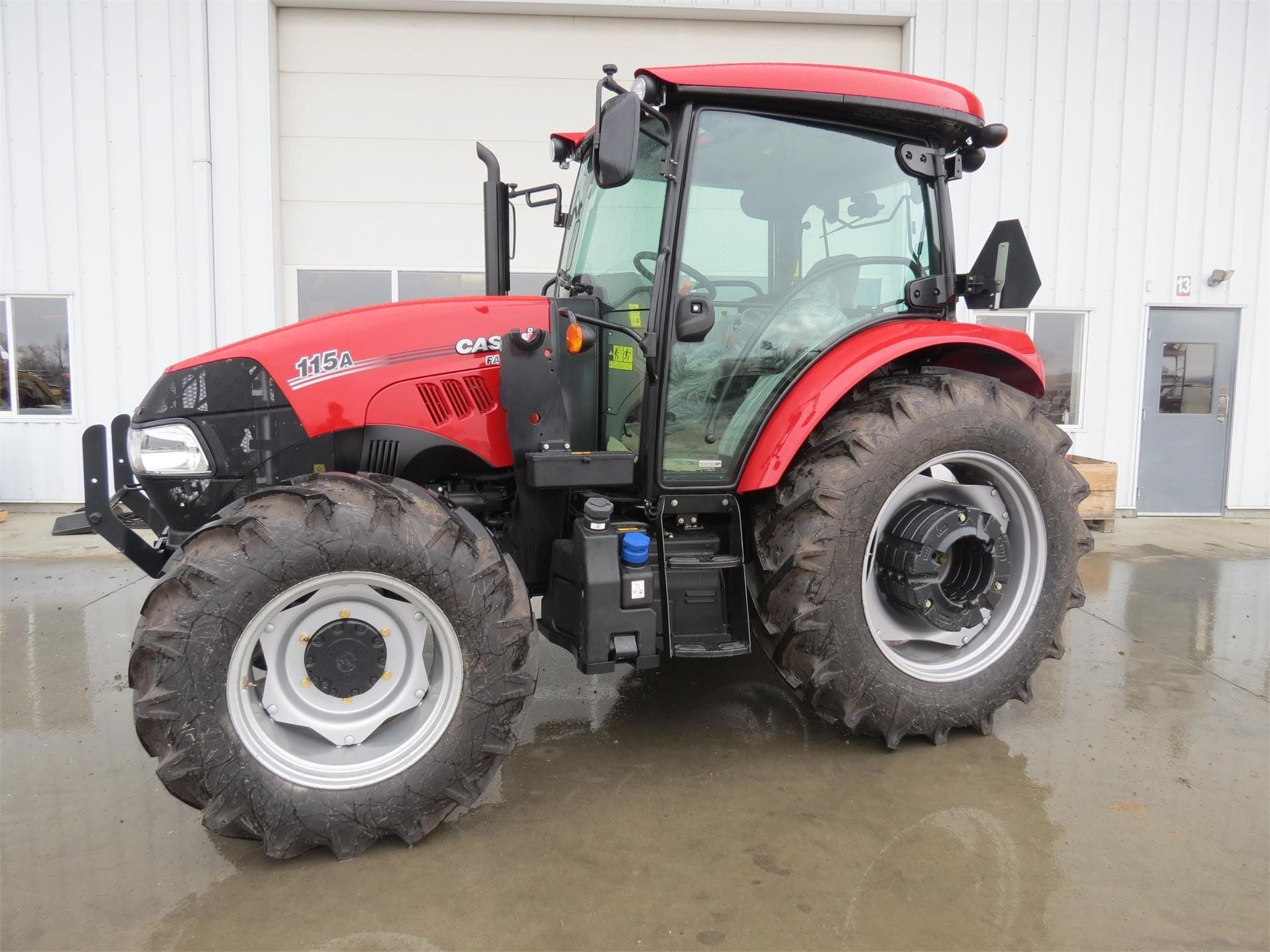 2024 Case IH Farmall 115A Equipment Image0