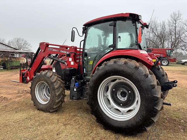 Image of Case IH Farmall 120C equipment image 1