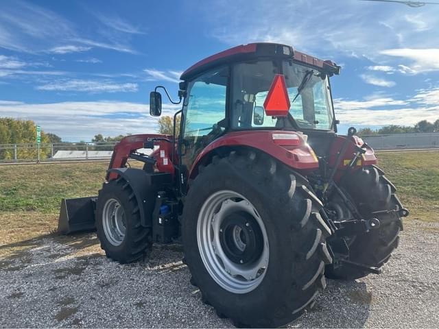Image of Case IH Farmall 120C equipment image 4