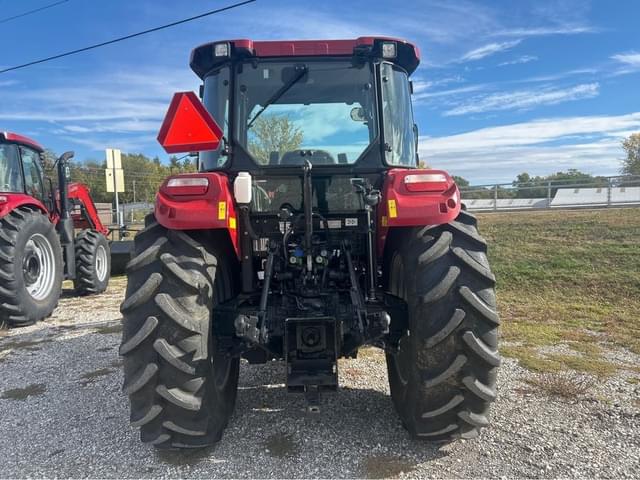 Image of Case IH Farmall 120C equipment image 3
