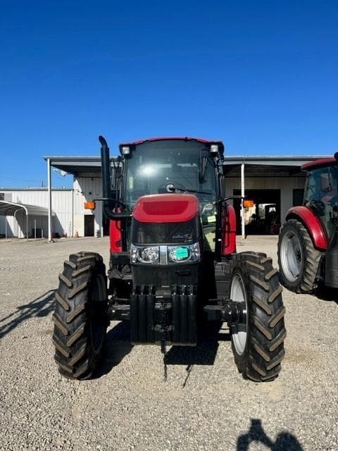 Image of Case IH Farmall 120C equipment image 2