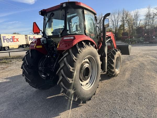 Image of Case IH Farmall 120C equipment image 4