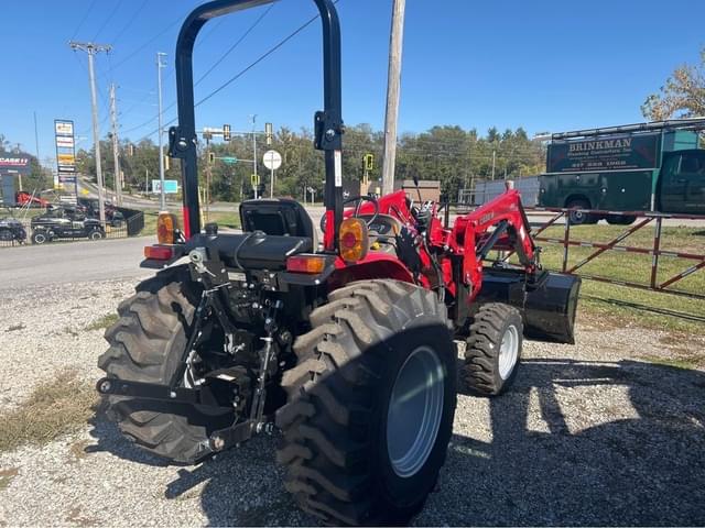 Image of Case IH Farmall 25A equipment image 2