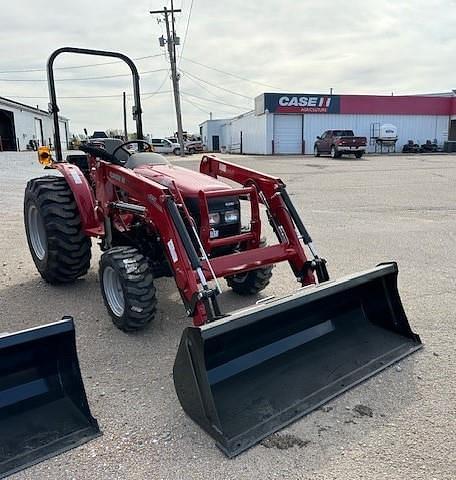 Image of Case IH Farmall 25A equipment image 4