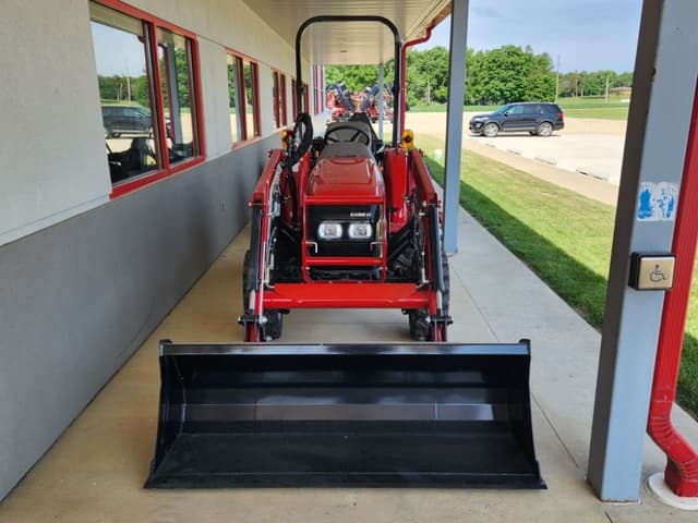 Image of Case IH Farmall 25A equipment image 2