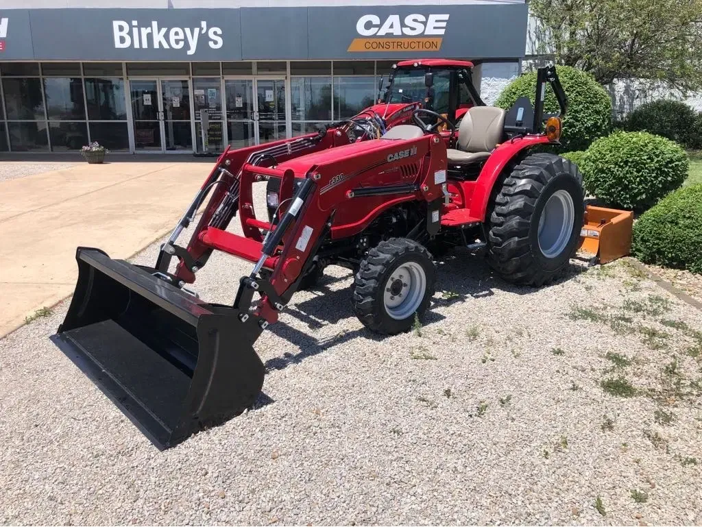 Main image Case IH Farmall 25A
