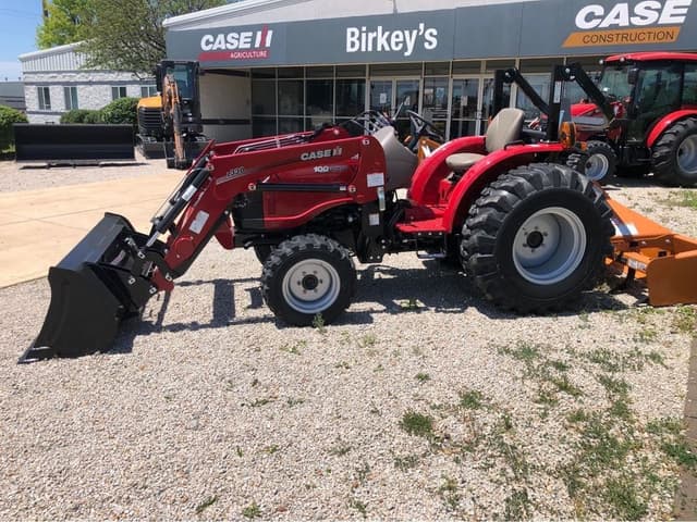 Image of Case IH Farmall 25A equipment image 1