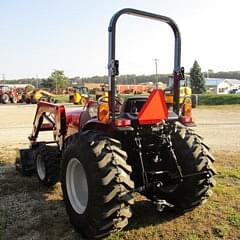 Image of Case IH Farmall 25A equipment image 2