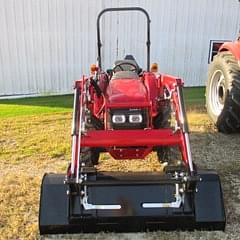 Image of Case IH Farmall 25A equipment image 4