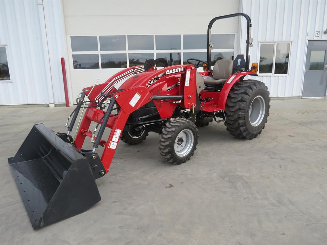 Image of Case IH Farmall 35A Primary image