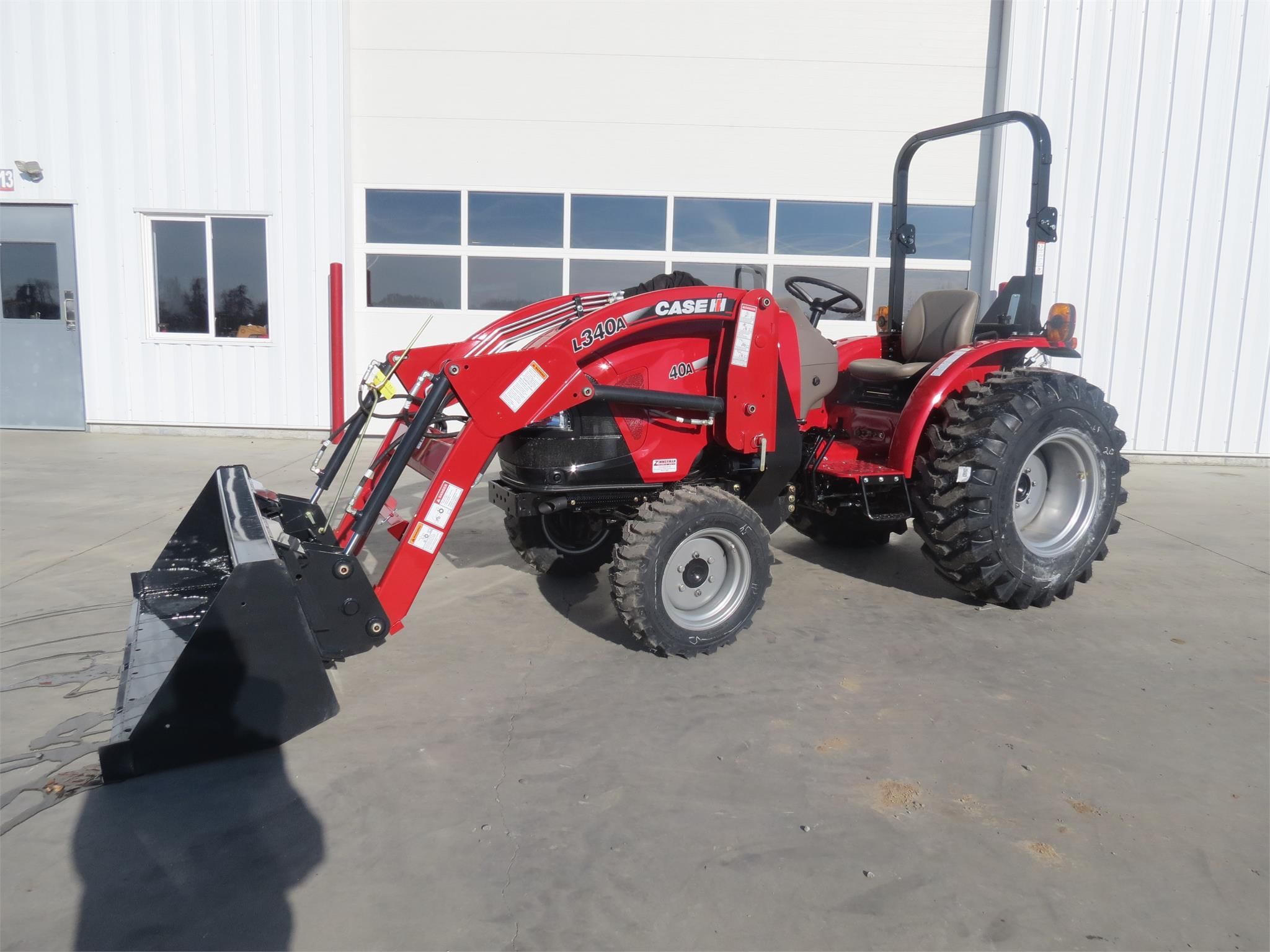 2024 Case IH Farmall 40A Equipment Image0