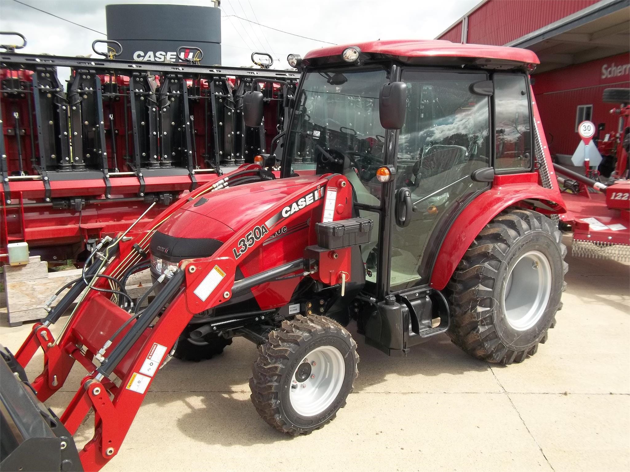 2024 Case IH Farmall 40C Equipment Image0