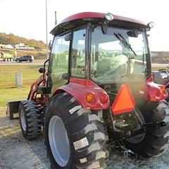 Image of Case IH Farmall 45C equipment image 2