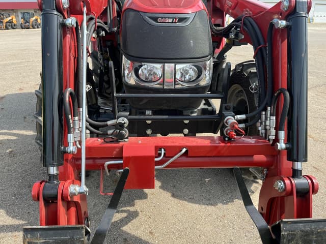 Image of Case IH Farmall 55A equipment image 2
