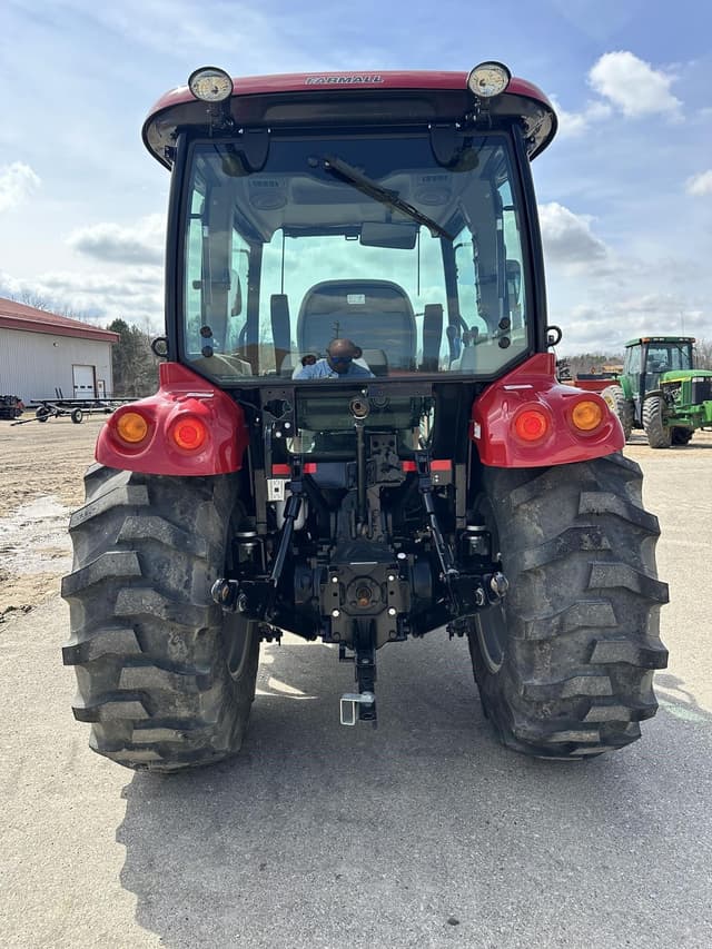 Image of Case IH Farmall 55C equipment image 4
