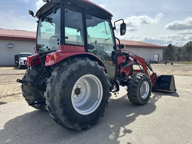 Image of Case IH Farmall 55C equipment image 2