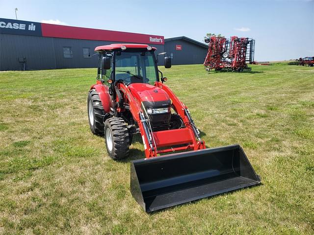 Image of Case IH Farmall 55C equipment image 3