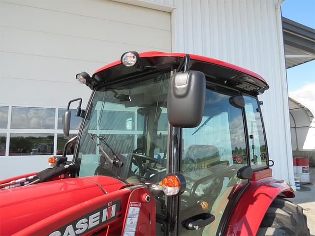 Image of Case IH Farmall 55C equipment image 2