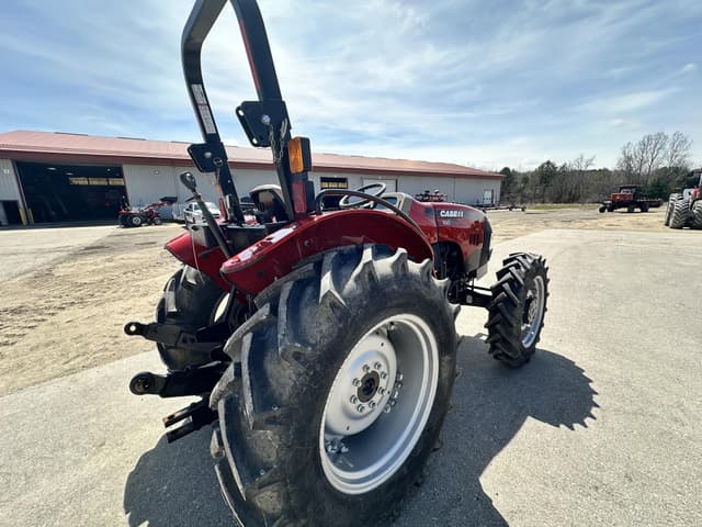 Image of Case IH Farmall 60A equipment image 2