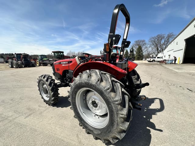 Image of Case IH Farmall 60A equipment image 1