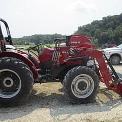 Image of Case IH Farmall 60A equipment image 3