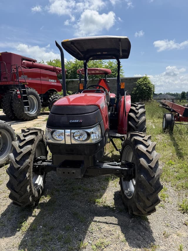Image of Case IH Farmall 70A equipment image 1
