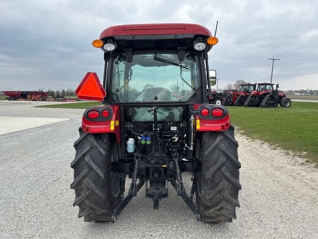 Image of Case IH Farmall 75A equipment image 3