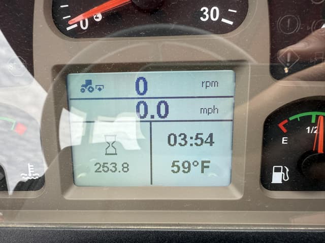 Image of Case IH Farmall 75A equipment image 3