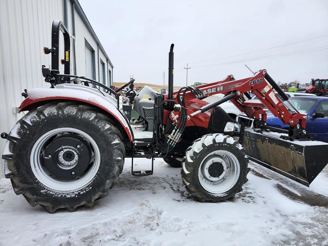 Image of Case IH Farmall 75A Image 1