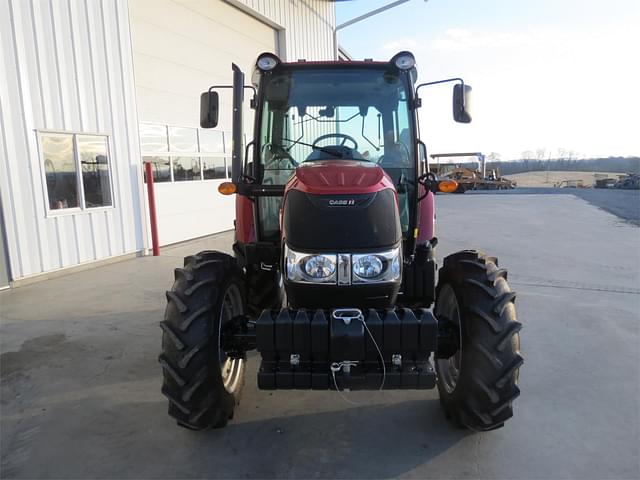 Image of Case IH Farmall 75A equipment image 4