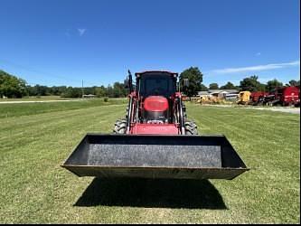 Image of Case IH Farmall 75C equipment image 2