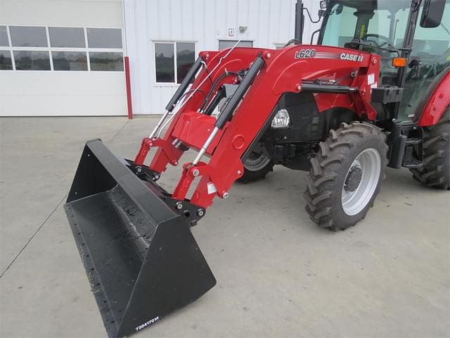 Image of Case IH Farmall 75C equipment image 3