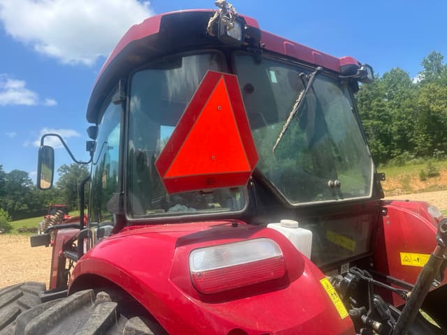 Image of Case IH Farmall 90C equipment image 2