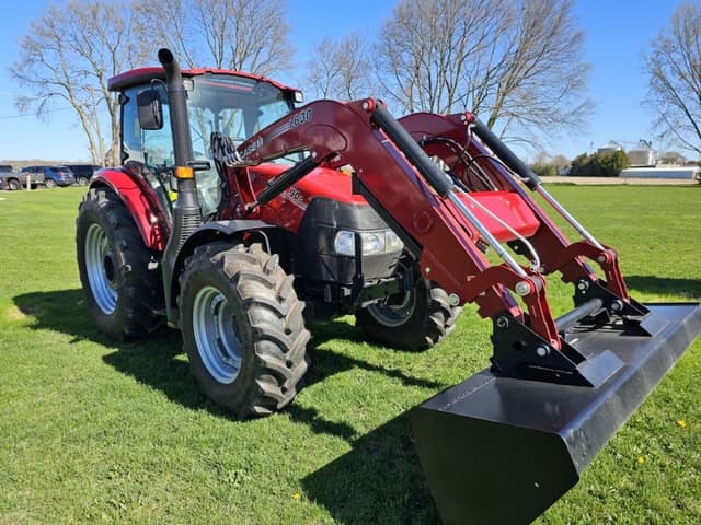 Image of Case IH Farmall 90C equipment image 2