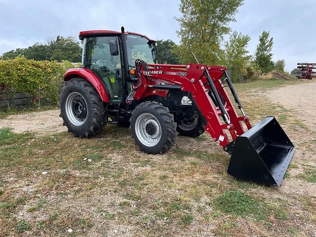 Image of Case IH Farmall 75C equipment image 2