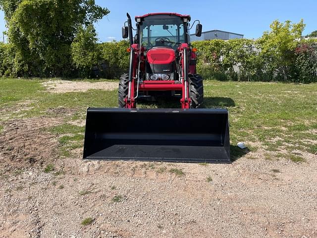 Image of Case IH Farmall 75C equipment image 1