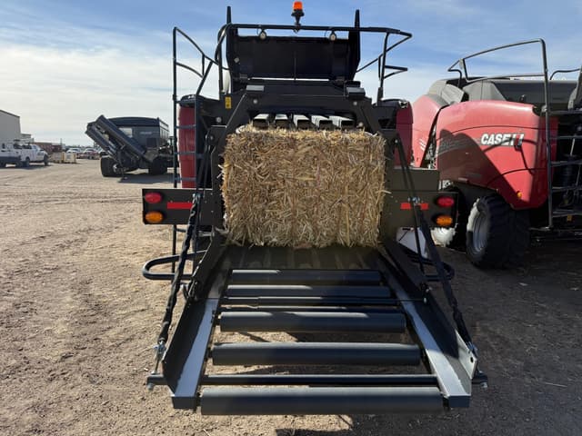 Image of Case IH LB434XL equipment image 1