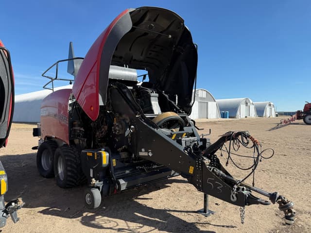 Image of Case IH LB434XL equipment image 4
