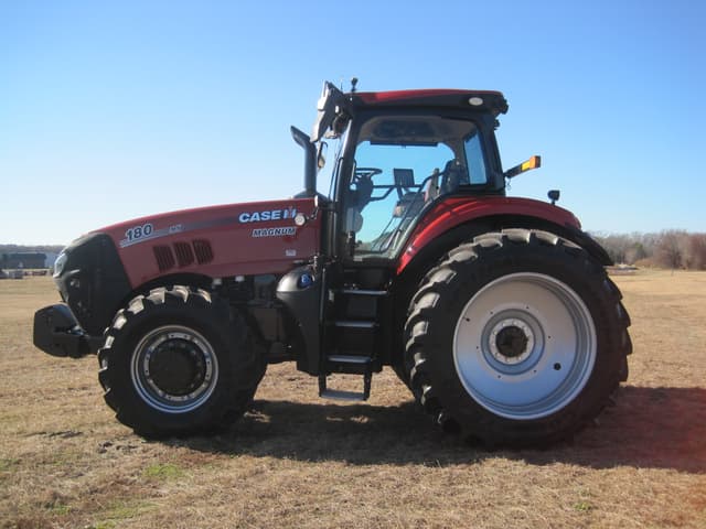 Image of Case IH Magnum 180 equipment image 1